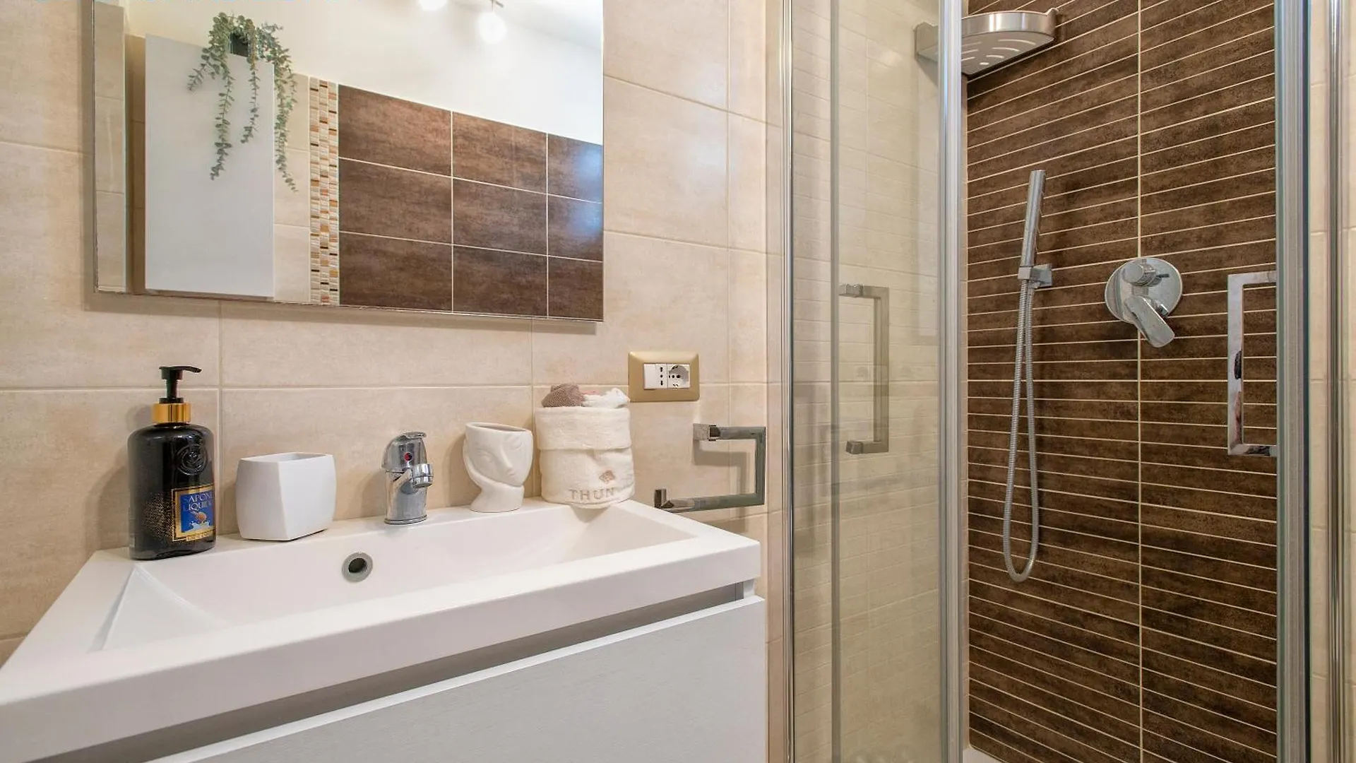 Casa Pollina In Villa Brionis Con Grande Veranda Alghero