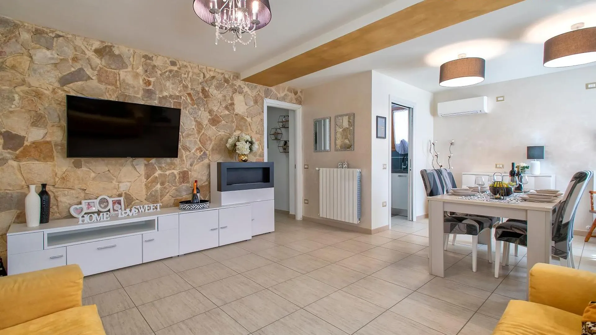 Casa Pollina In Villa Brionis Con Grande Veranda Alghero
